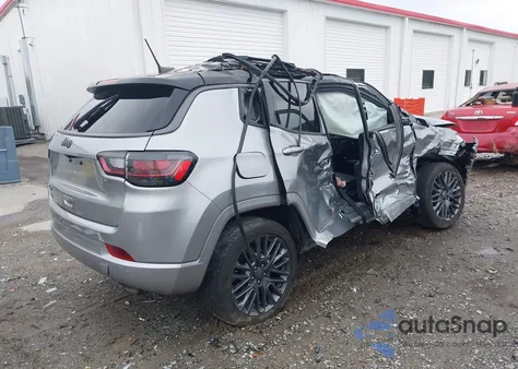 2022 Jeep Compass High Altitude 4X4 from USA, damaged, VIN 3C4NJDCB0NT122150